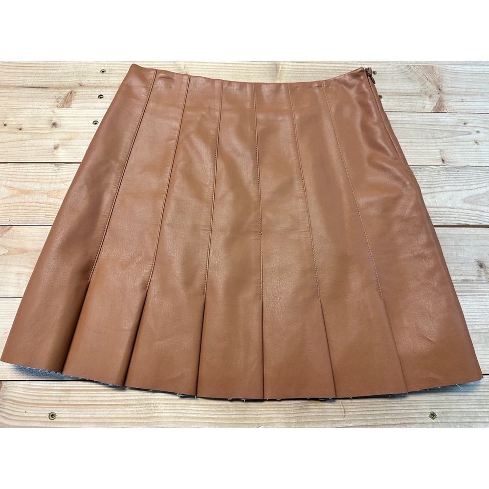 Very J Cognac Brown Faux Leather Pleated Mini Skirt Size Small